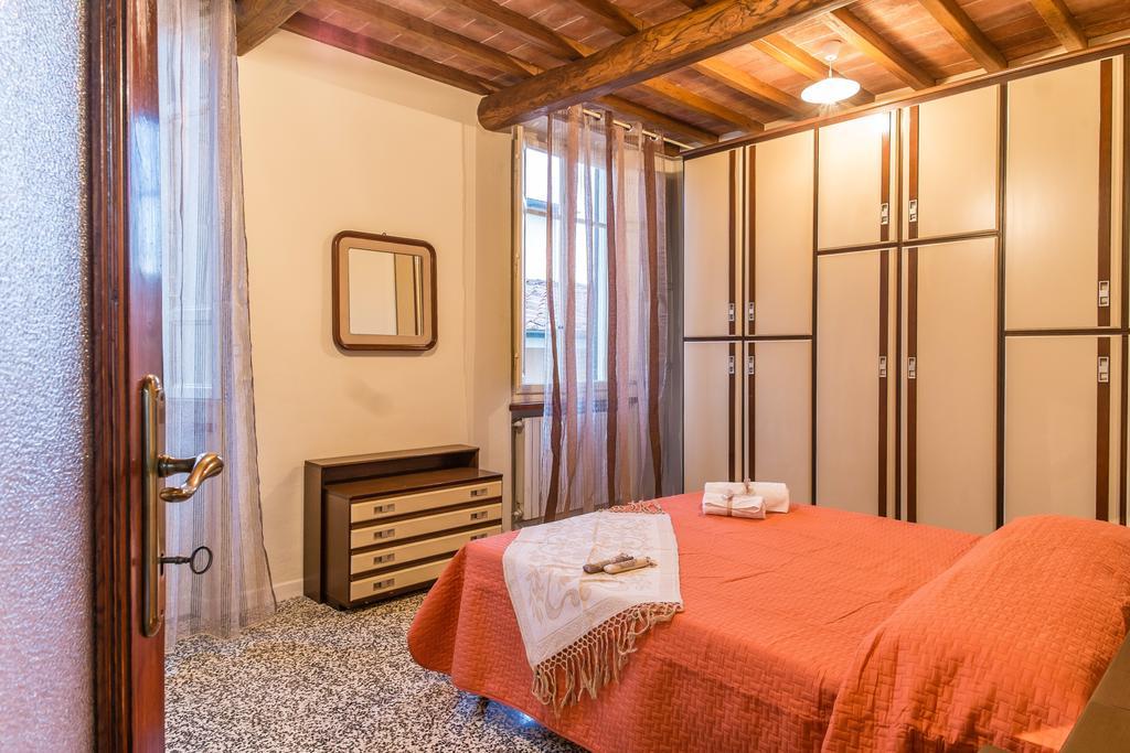 Villa Zibaldone, Vivi Il Giardino In Citta! 卢卡 外观 照片