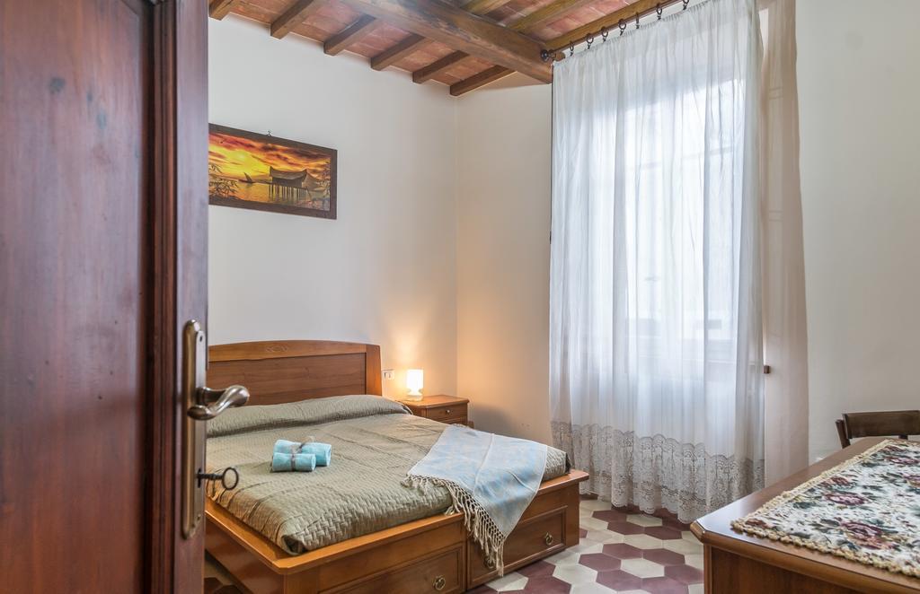 Villa Zibaldone, Vivi Il Giardino In Citta! 卢卡 外观 照片